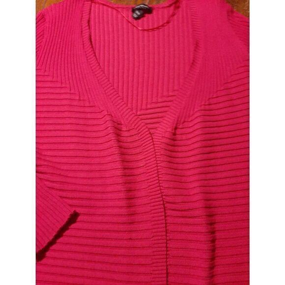 Size 18/20 Lane Bryant Bright Pink Long Sleeve Ribbed Knit Cardigan Open Front - Picture 2 of 5